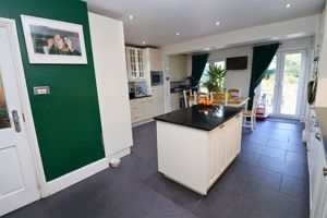 Photo 18- click for photo gallery